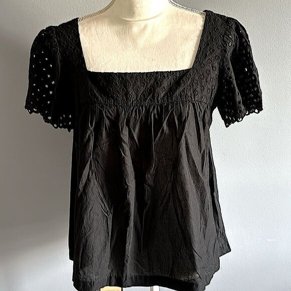 Michael Michael Kors Flutter Sleeve Eyelet Top! - Picture 1 of 10